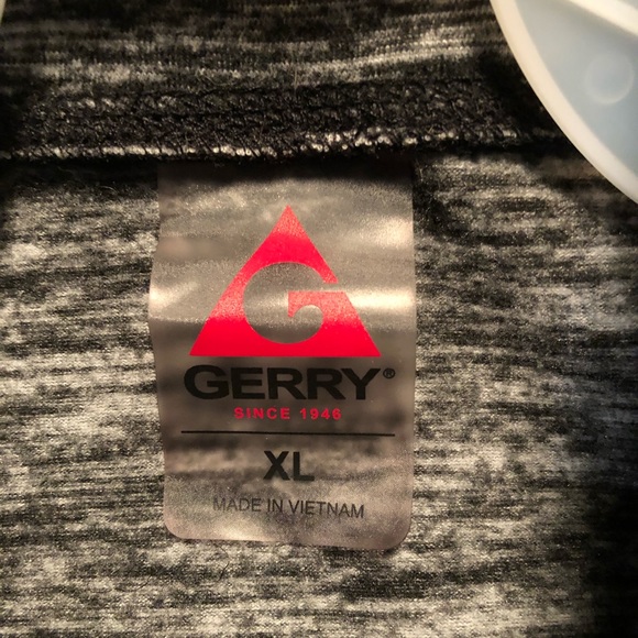Gerry sweater/sweatshirt. Comfortable, gently used. - Picture 3 of 3